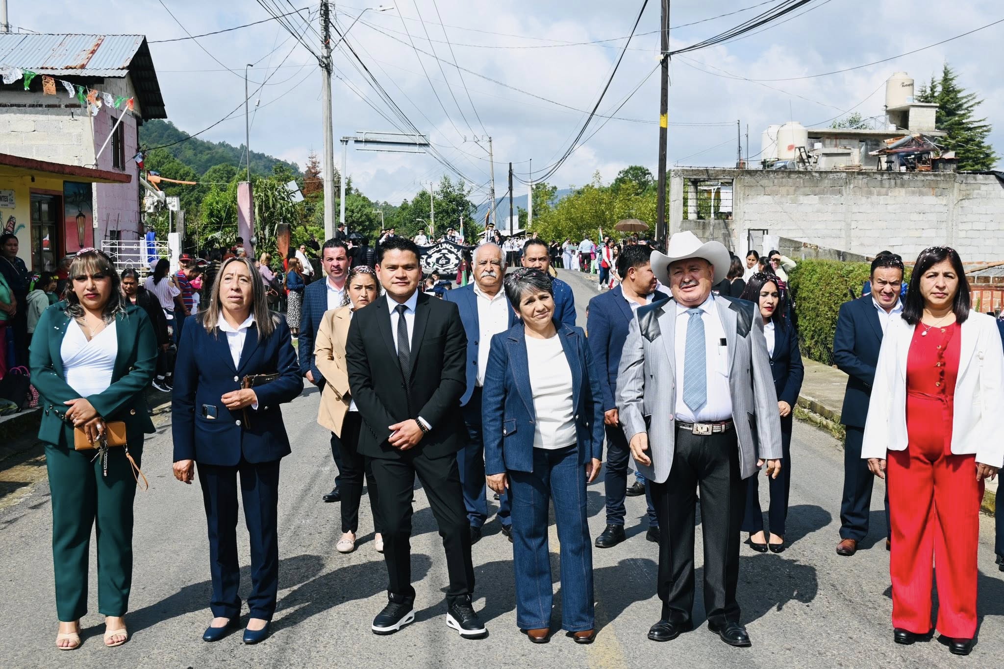 DESFILE CIVICO EN CONMEMORACION DEL NATALICIO DE JOSE MARIA MORELOS Y PAVON
